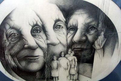 Ancianos Miran